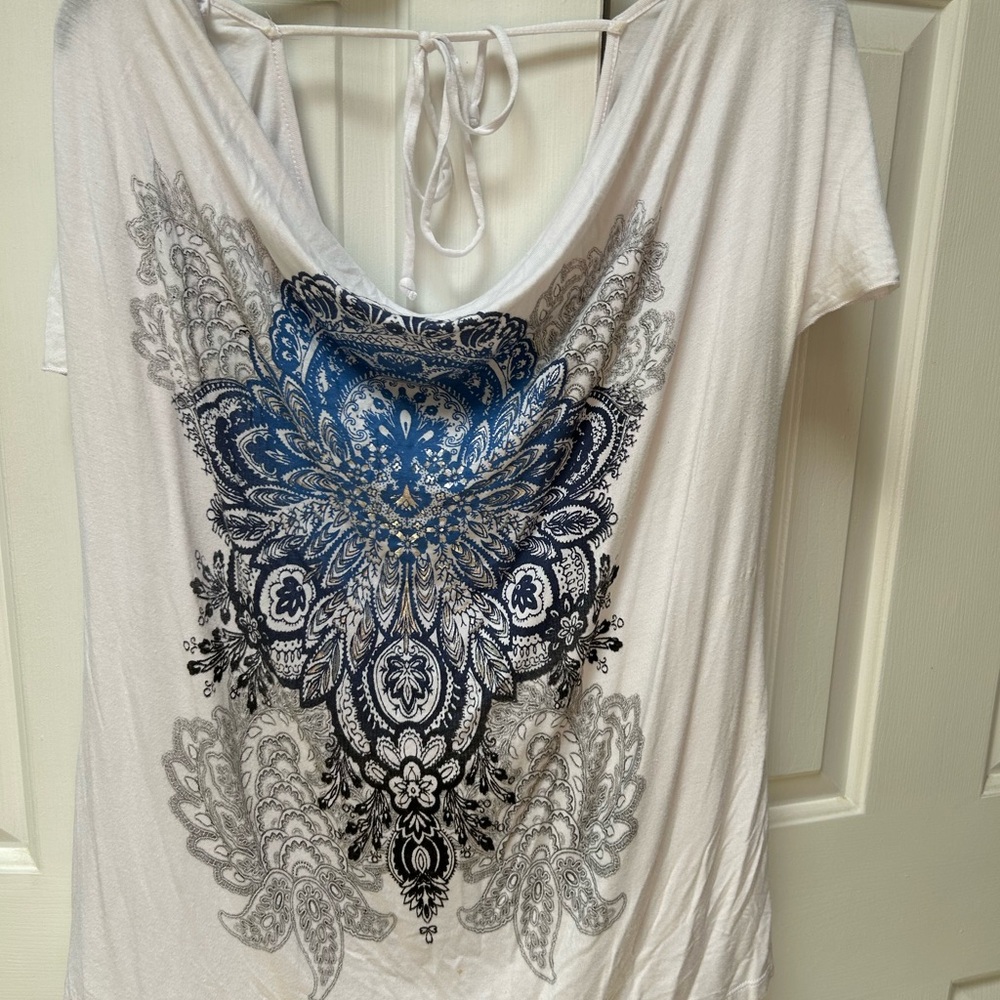 AB Studio White Blue & Silver Graphic Tie-In-Back Blouse. XL. Cap sleeve. Summer